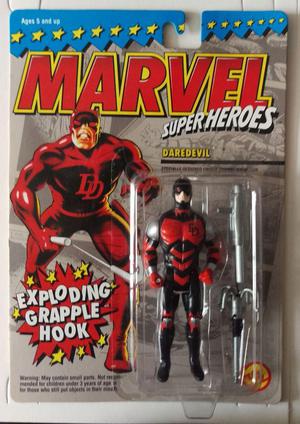 Daredevil Super heroes marca: Toy Biz. Nuevo y sellado.
