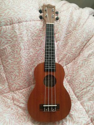 Vendo Ukulele