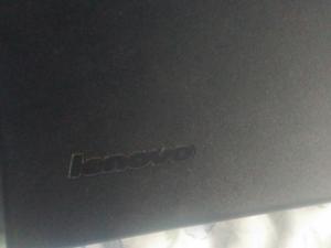Laptop Lenovo R500