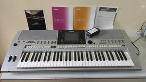 YAMAHA PSR S900