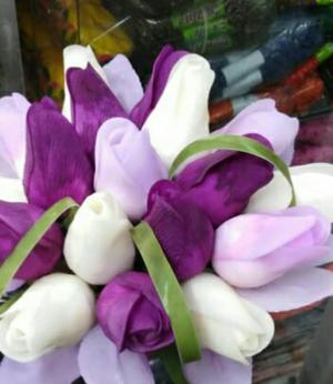Bouquet de Tulipanes Novias Quinceañera
