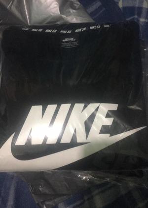 Polera Nike Sb Nueva