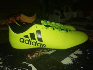 Zapatillas Adidas de Fútbol