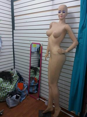 Maniquie en Buen Estado