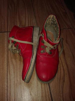 Vendo Botines Rojo
