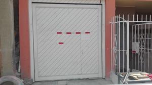 PUERTA ELEVADIZA