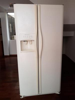 Refrigeradora Frigidaire