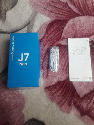 Audífonos Samsung J7 Neo