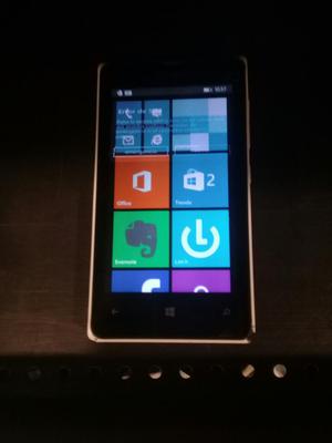 Nokia Lumia 430 con Detalle Glas