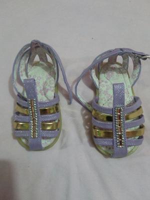 Se Vende Zapatos Niña