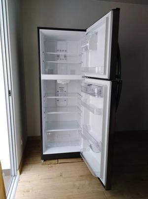 Refrigeradora nueva marca MABE 420LTS 