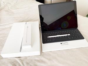 3x1 iPad Pro GB / Apple Pencil / Smart Keyboard /