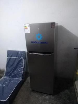 Refrigeradora INDURAMA