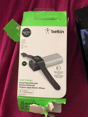 Batería Portátil Belkin Para Apple Watch Y Iphone Usado