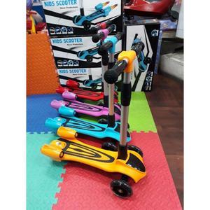 Scooter con Bluetooth, Mp3, Luces.