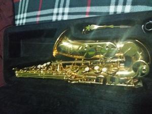 saxofon nuevo