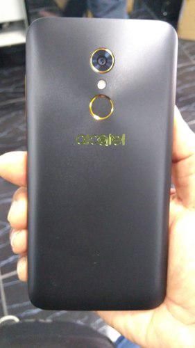 Alcatel A7 4g 32gb 16 Mp Android 7 - Negro