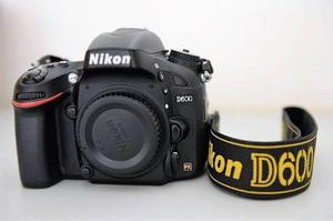 Camara Nikon D600 Full Frame + Grip + Like A New