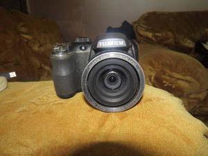 Fujifilm Finepix S4500 30x 14 Mp