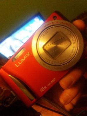Oferta Camara Panasonic Lumix +memoria Externa Mas Tripode