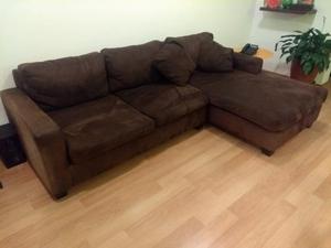 Sofa y sillas