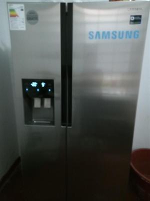 Samsung 2 puertas 2 meses de usos como nueva