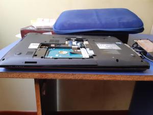Laptop Toshiba para Repuesto Y Su Cargad