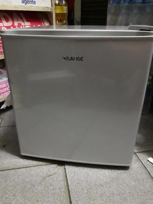Vendo Mini Refrigeradora Nueva