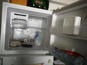 Remato Refrigeradora Samsung 322 Litros