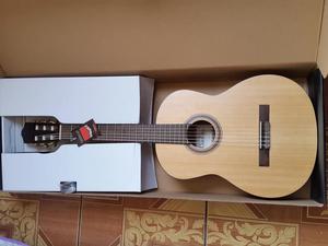 Vendo Guitarra Clásica Cordoba 740