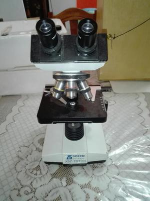 Microscopio Binocular Boeco