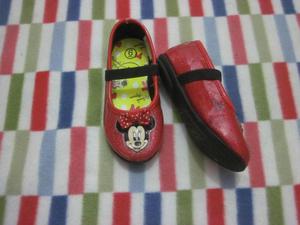 Zapatos Rojos de Minnie talla 21 a 22 S/10 soles
