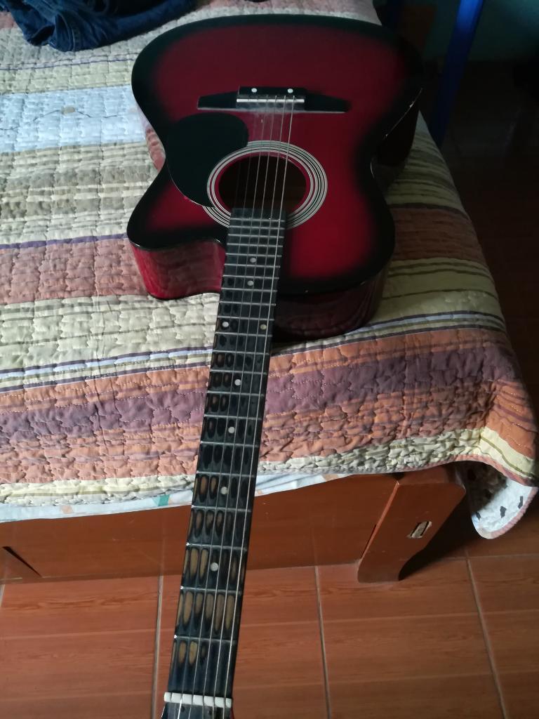 Vendo Guitarra