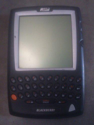 Blackberry 957m