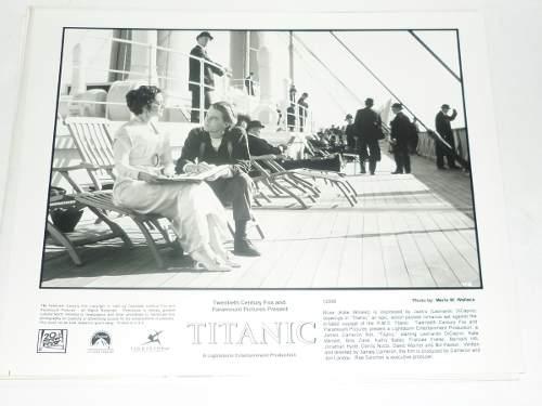 Fotgrafia Blamco Y Negro Titanic