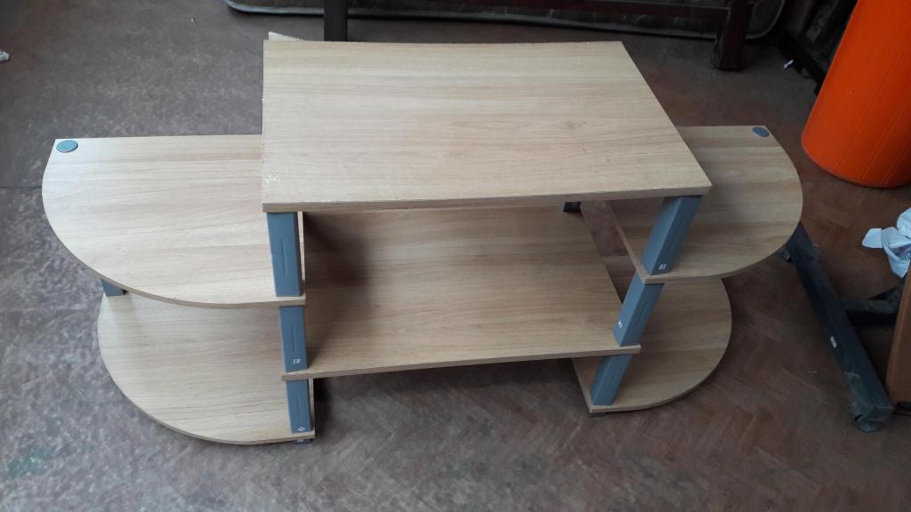 MESA PARA SALA