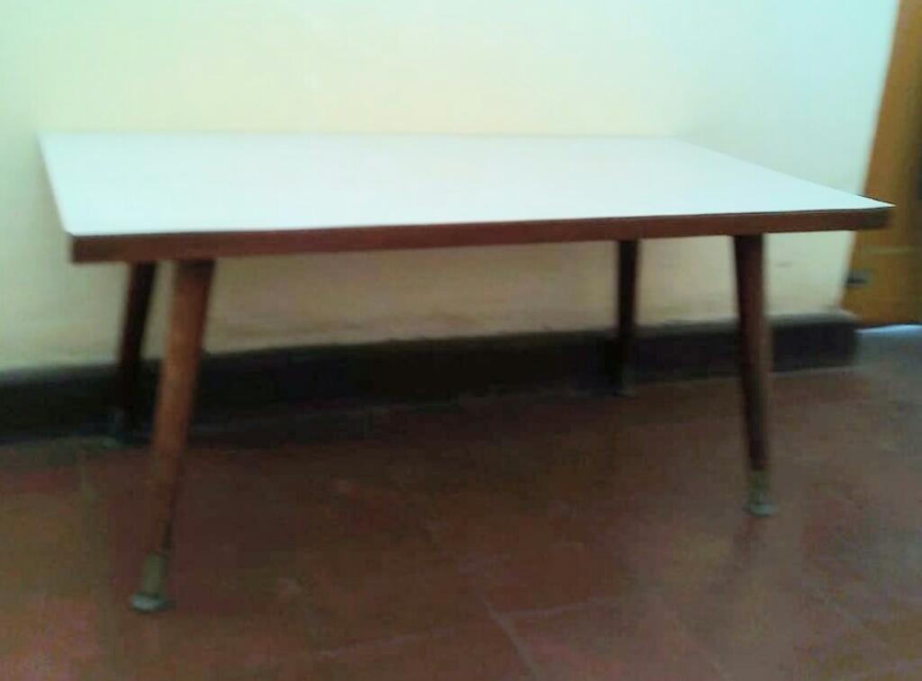 Mesa de Cedro