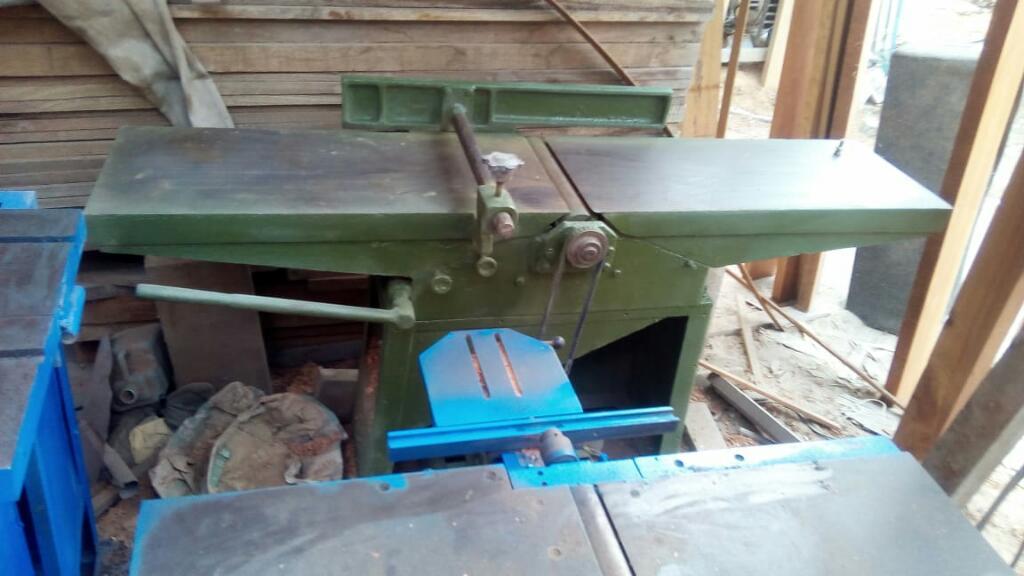 Máquina de Carpinteria Garlopa