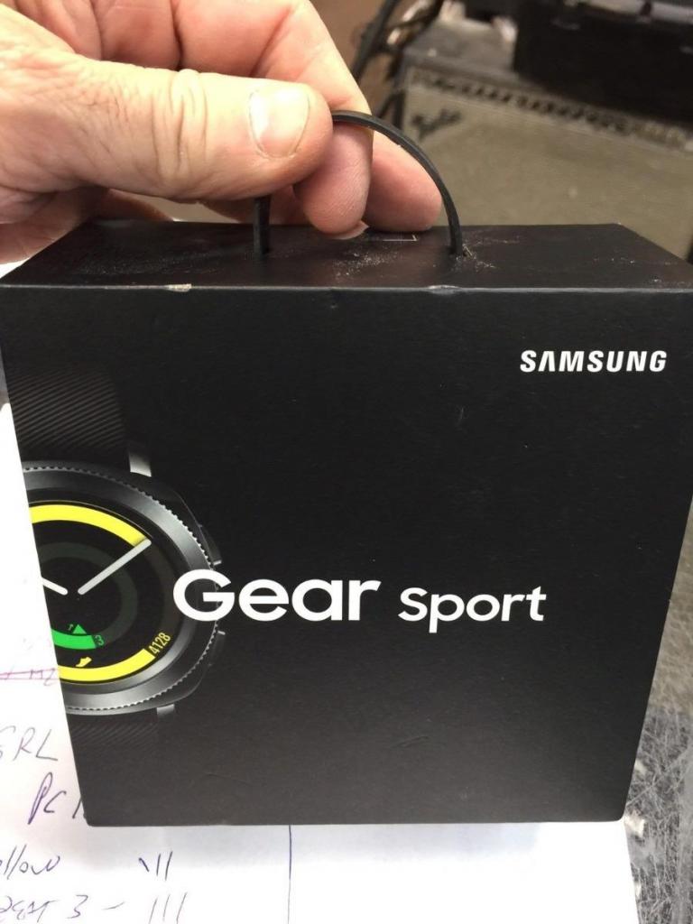 Samsung Gear Sport  tienda fisica 