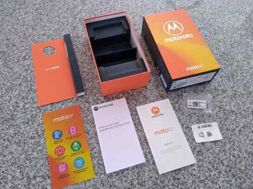 Caja Motorola Moto E5
