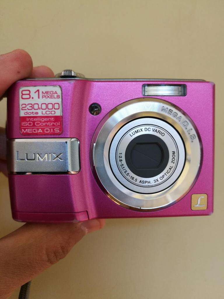 Camara fotográfica Panasonic Lumix