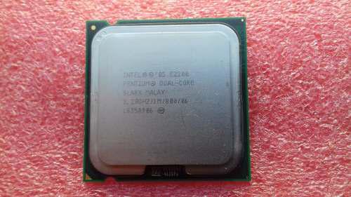 Procesadores Dual Core E2200 2.20ghz/1m/800 Lga 775