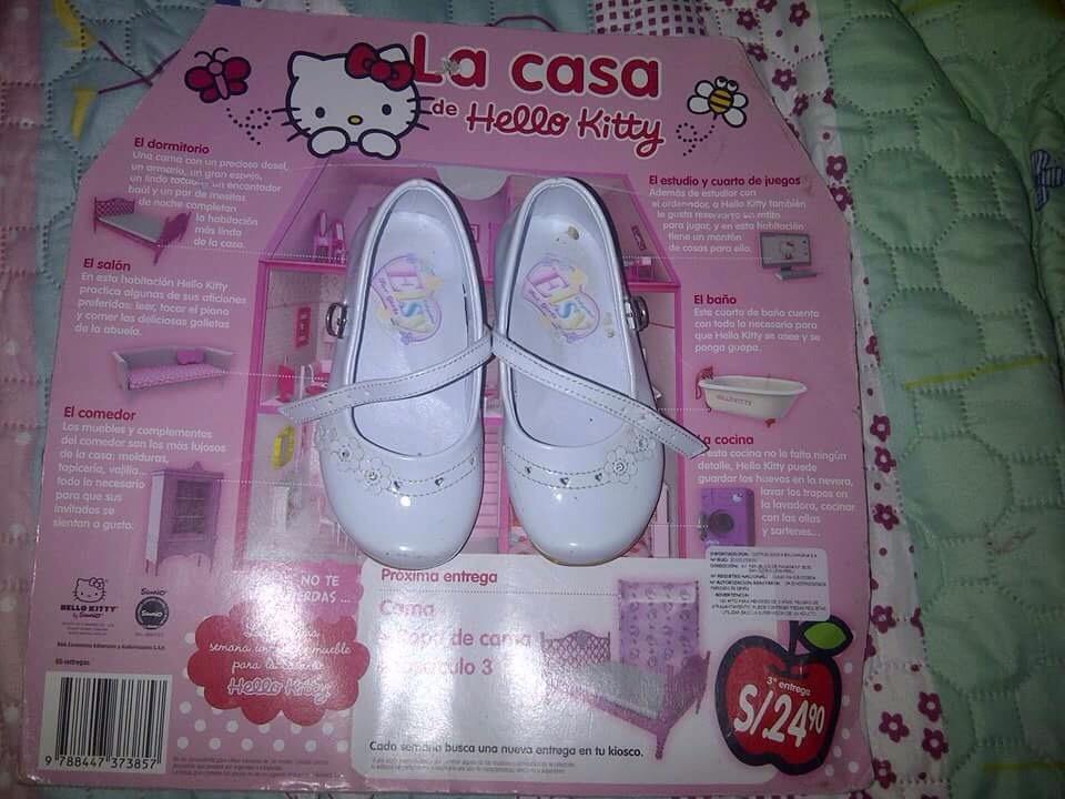 Zapatitos Blancos con Correita