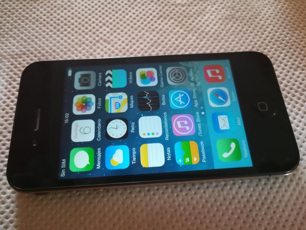 Celular iPhone 4 Color Negro