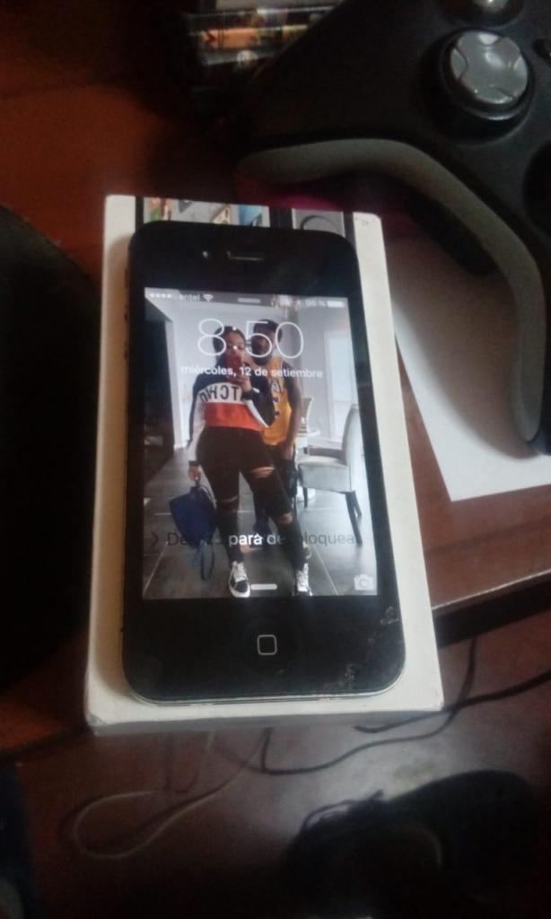 Vendo Iphone 4s De 16 Gb Detalle