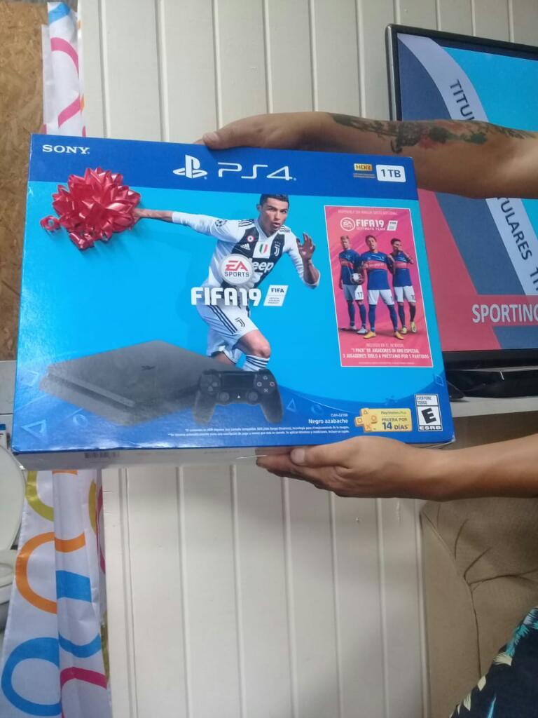 Play 4 con Fifa 