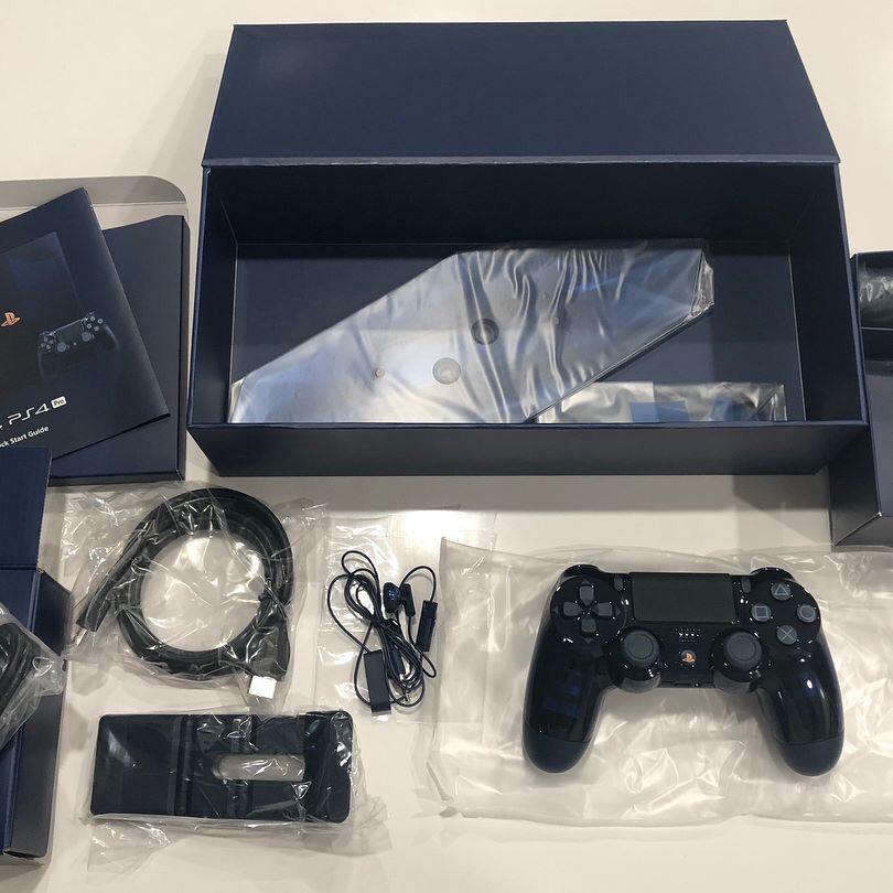 azul Nuevo PS4PRO 2TB en caja