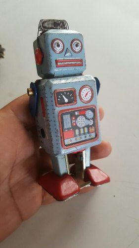 Antiguo Robot De Lata Made In China