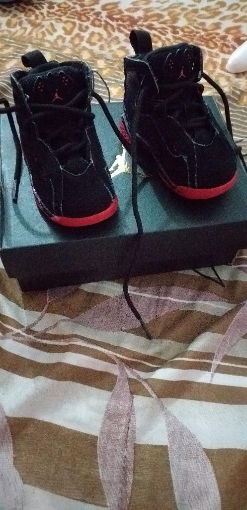 Jordan Originales Talla 19.5