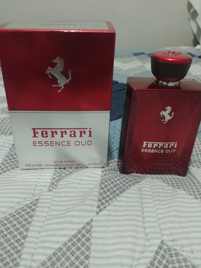 Perfume Ferrari Oud